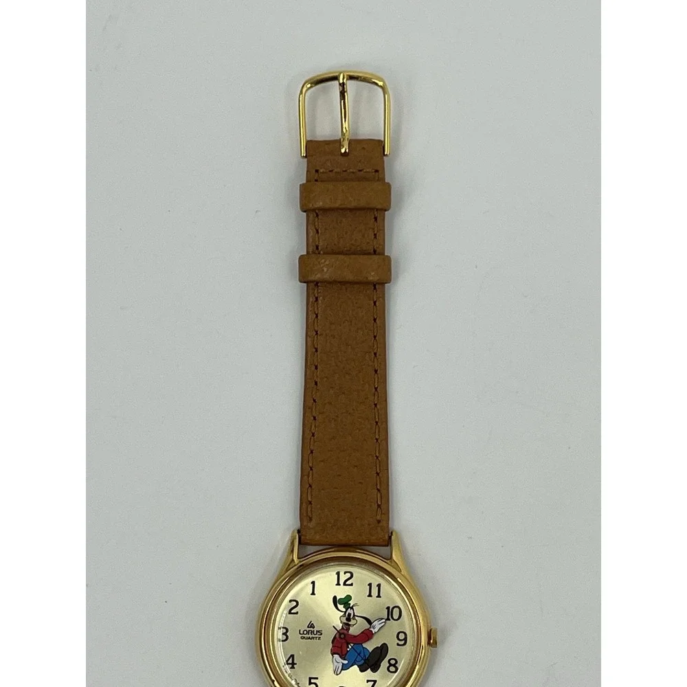 Lorus V516-6A00 Backwards Disney Goofy Leather Quartz Analog Watch Needs Battery